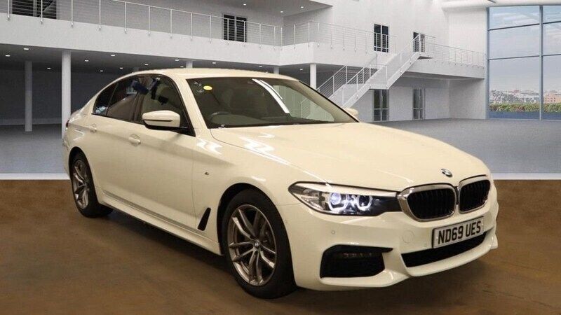 White Used 2019 BMW 520 M Sport Sedan | £21,399 (Good price) - Image 1/4