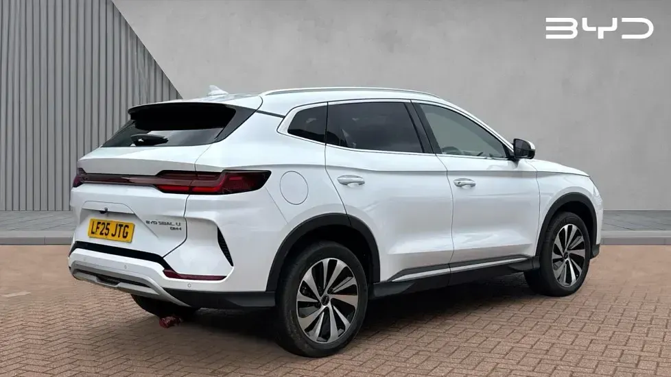 Used BYD Seal U Boost 218 HP (160 kW) 2025 White SUV