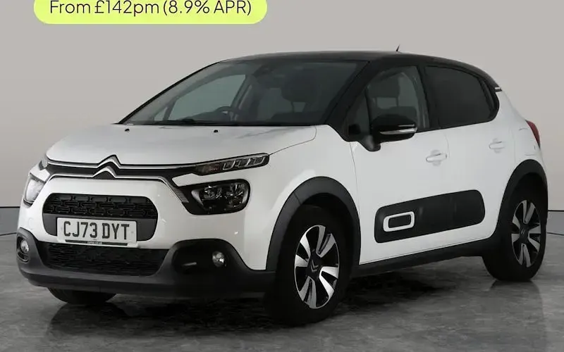 Used Citroën C3 PureTech 110 HP (80 kW) 2024 Hatchback