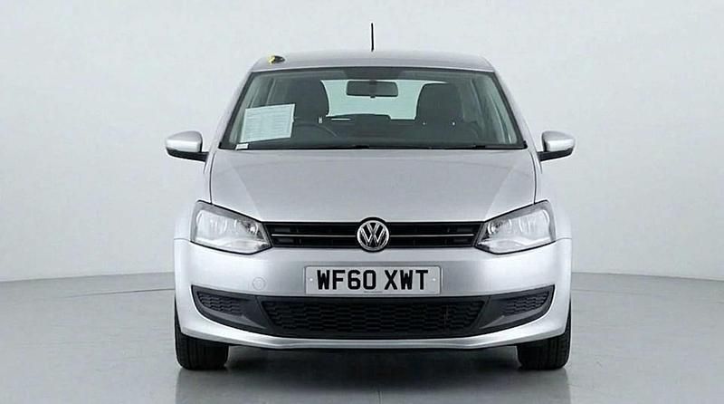 Used VW Polo SE 85 HP (62 kW) 2010 Silver Hatchback