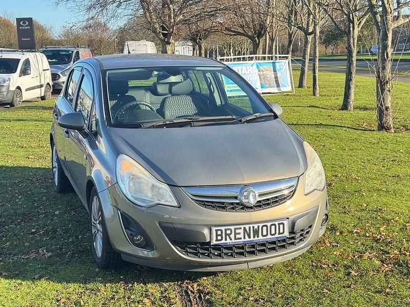 Used Vauxhall Corsa 100 HP (73 kW) 2012 Brown Hatchback