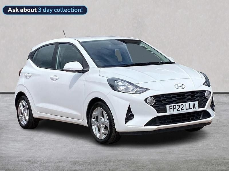 White Used 2022 Hyundai i10 SE Hatchback | £13,495 (Fair price) - Image 1/4