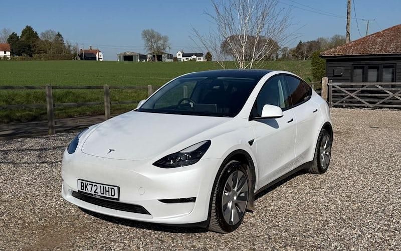Used Tesla Model Y Long Range AWD 286 kW (389 HP) 2025 SUV