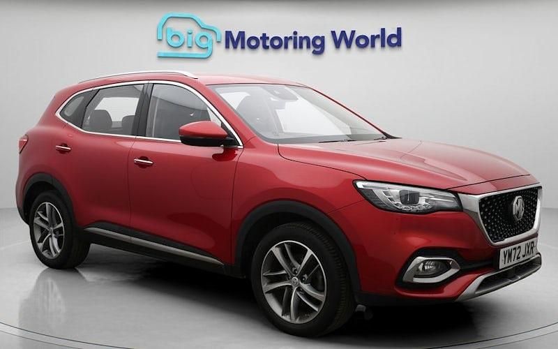 Red Used 2023 MG HS Excite SUV | £12,900 (Fair price) - Image 1/4