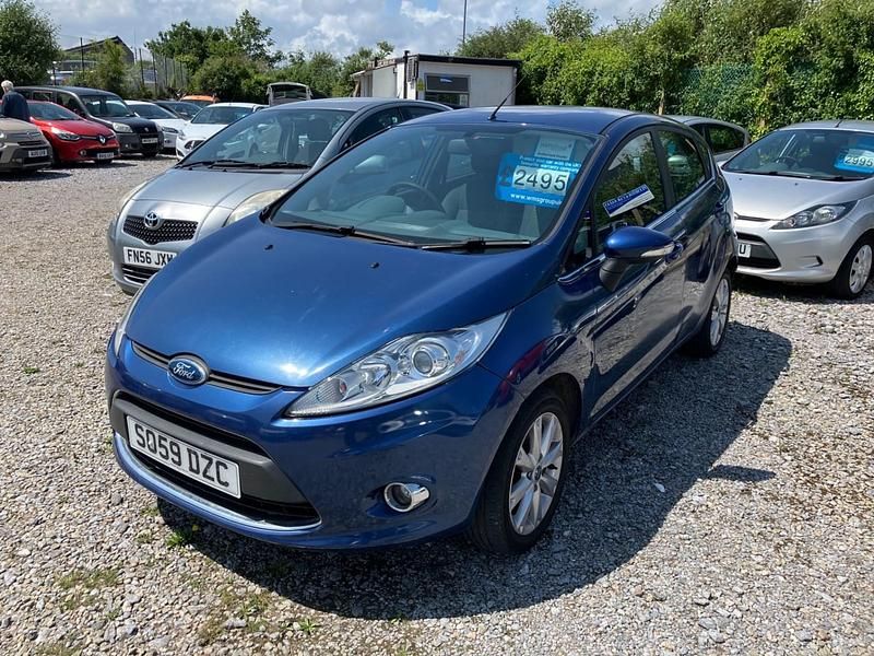 Used Ford Fiesta Zetec 82 HP (60 kW) 2010 Blue Hatchback