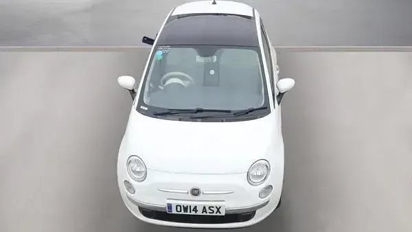 Used Fiat 500 Lounge 85 HP (62 kW) 2014 White Hatchback
