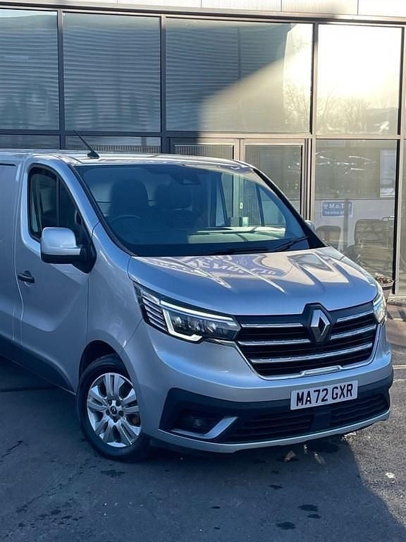 Used Renault Trafic 2022 Grey MPV