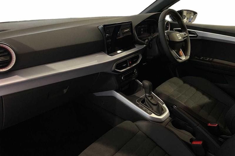 Used Seat Arona FR Sport 2025 Blue SUV