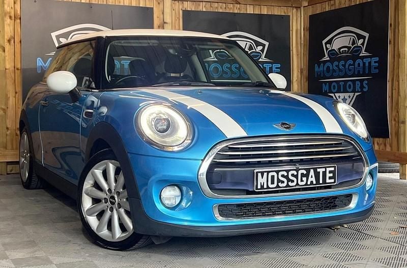 Blue Used 2015 Mini Cooper Hatch Hatchback | £5,495 (Fair price) - Image 1/4