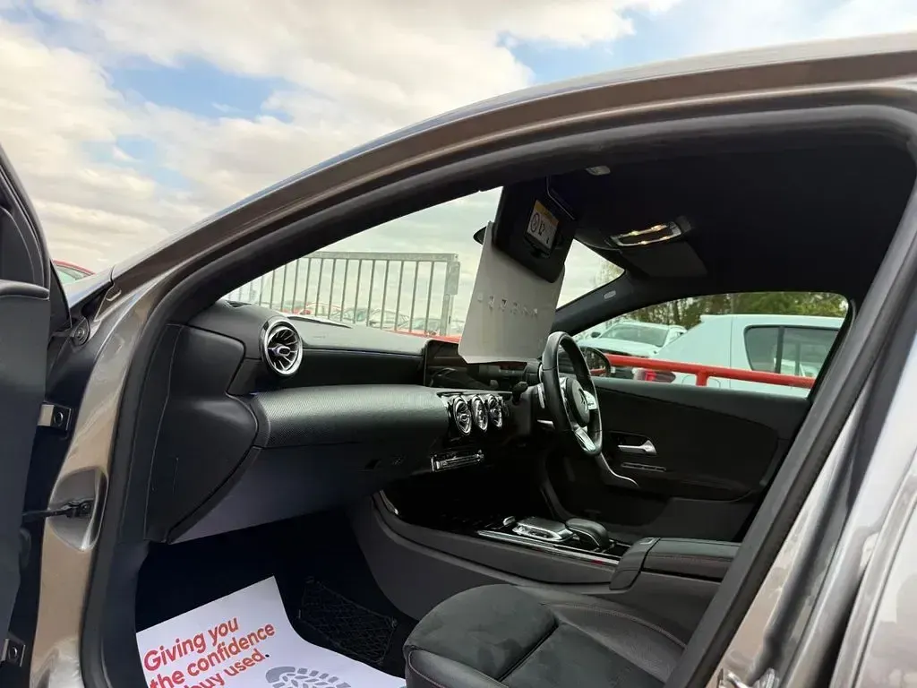 Used Mercedes A180 AMG Line Premium 136 HP (100 kW) 2018 Grey Hatchback
