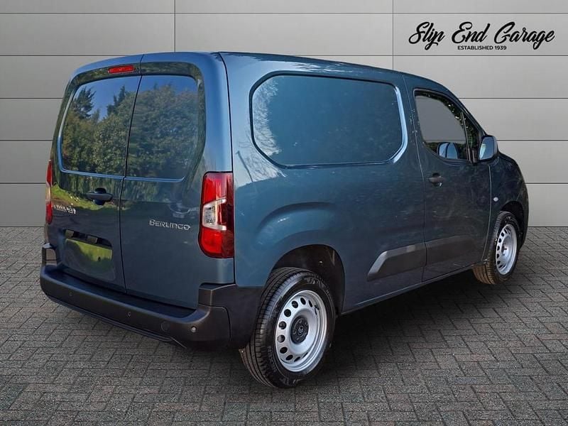 New Citroën Berlingo 101 HP (74 kW) 2026 Blue MPV