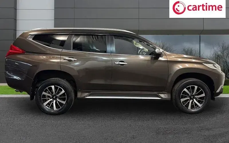 Used Mitsubishi Shogun 181 HP (133 kW) 2020 SUV