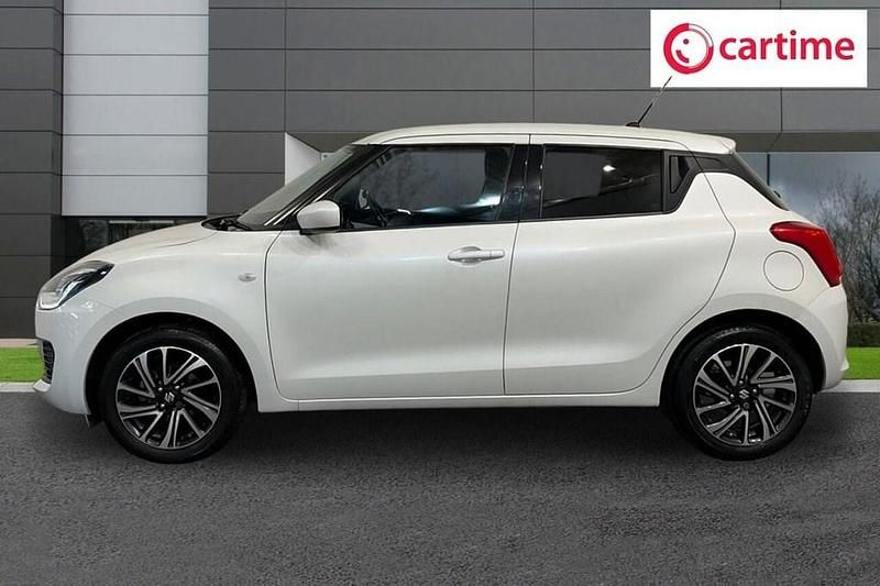 Usado Suzuki Swift SZ-L 83 HP (61 kW) 2021 Branco Citadino