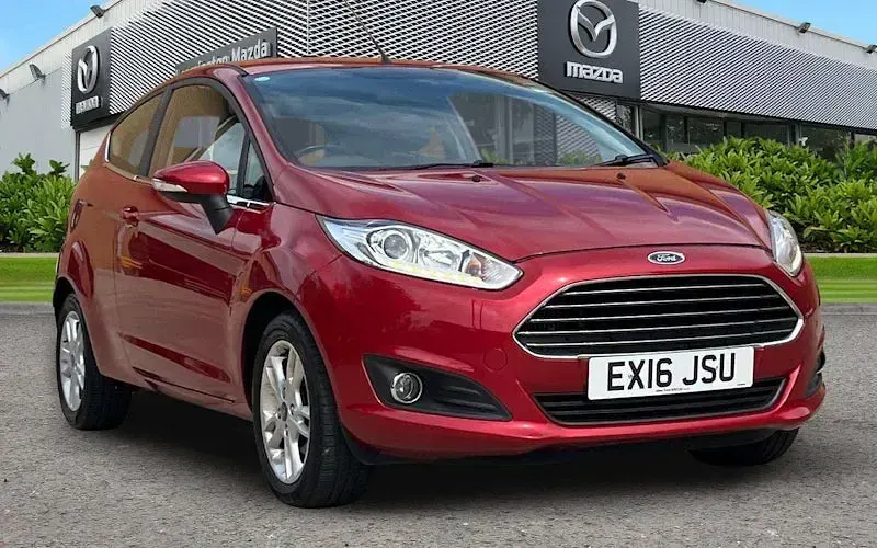 Used Ford Fiesta Zetec 101 HP (74 kW) 2016 Hatchback