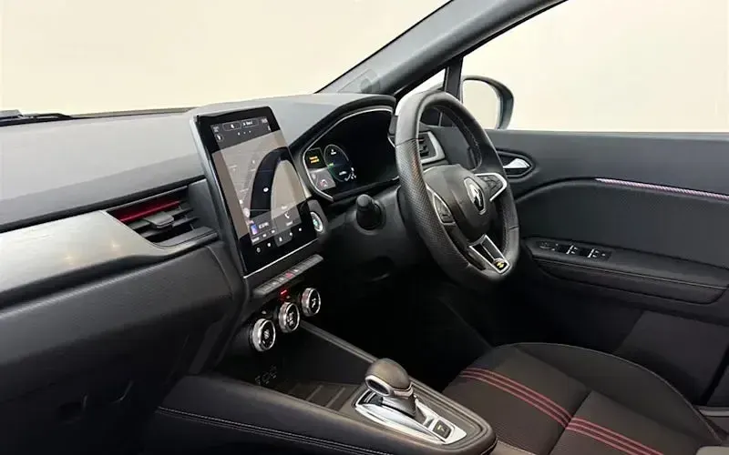 Used Renault Captur R.S. 143 HP (105 kW) 2022 Blue/black SUV