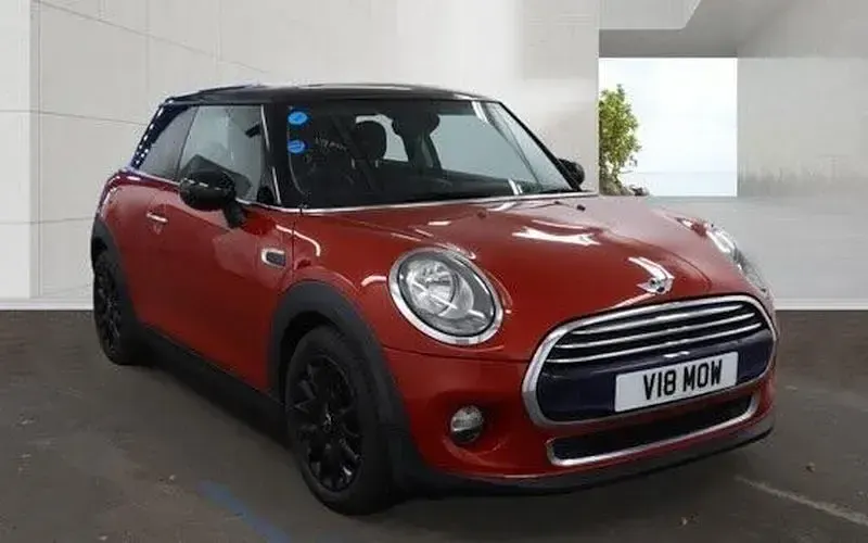 Used Mini Cooper Hatch 136 HP (100 kW) 2015 Hatchback
