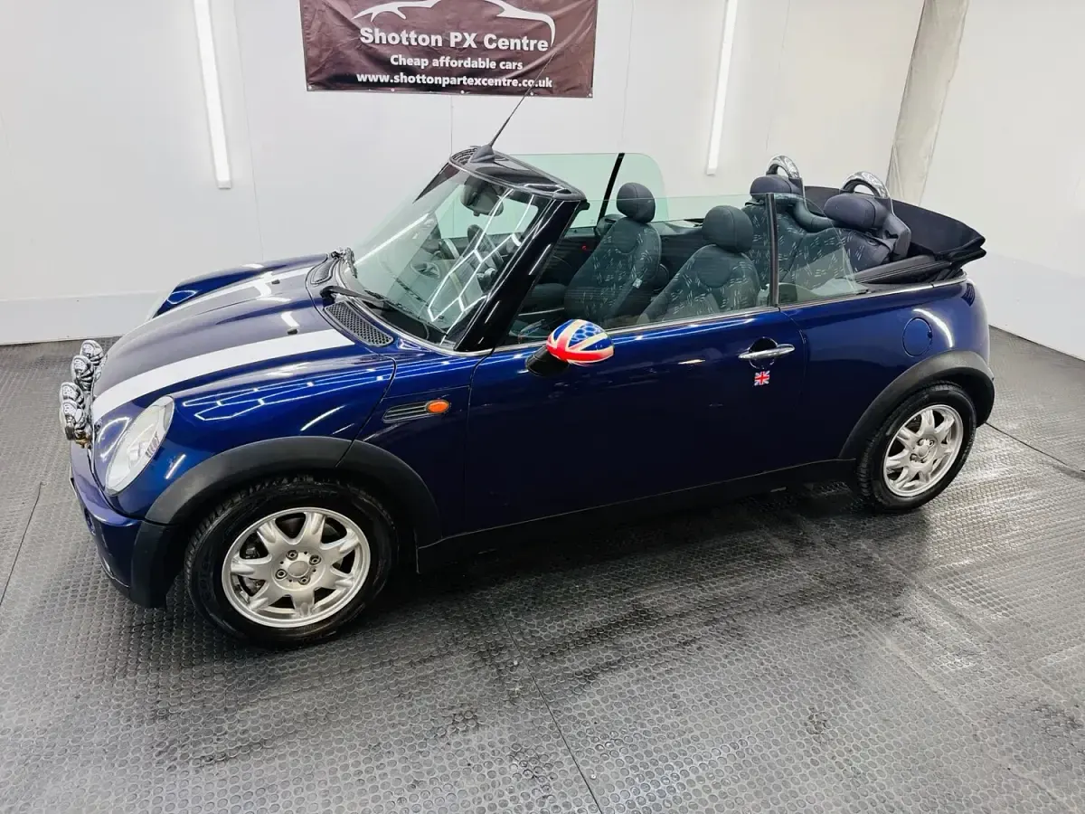 Used Mini ONE 90 HP (66 kW) 2005 Purple Hatchback