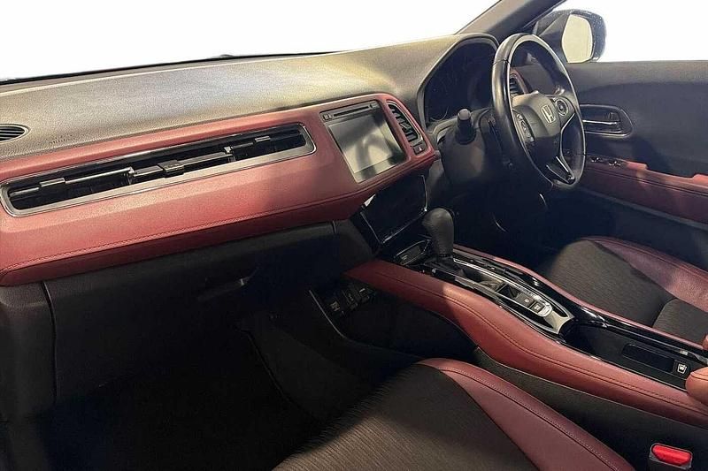 Used Honda HR-V Sport 182 HP (133 kW) 2019 Grey SUV