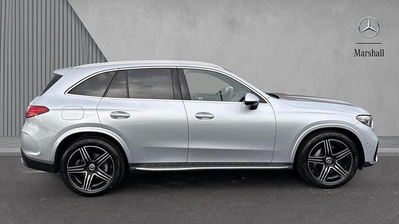 Used Mercedes GLC300 AMG Line Premium 258 HP (189 kW) 2025 Silver