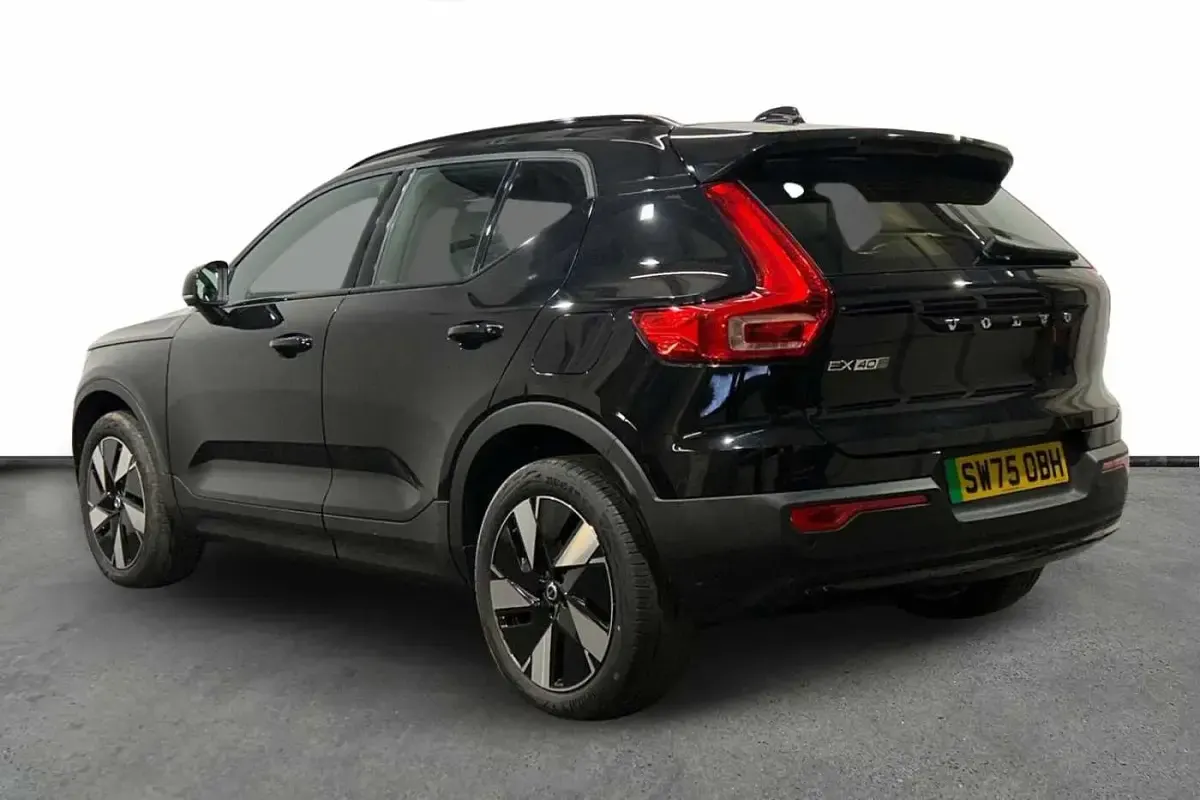Used Volvo EX40 Plus 185 kW (252 HP) 2026 Black SUV