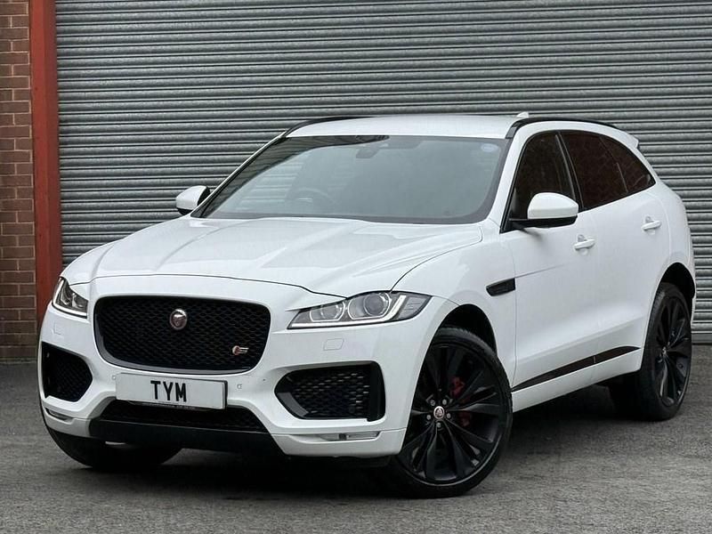Begagnad Jaguar F-Pace S 300 HK (220 kW) 2017 Vit SUV