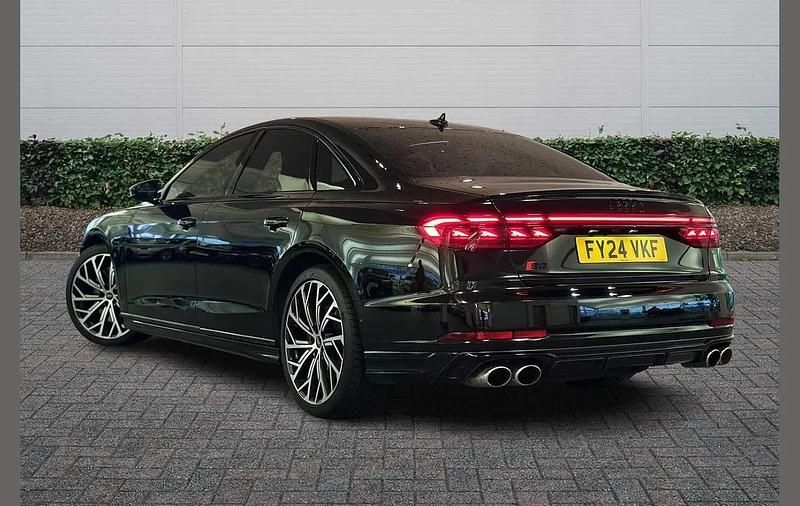 Used Audi S8 Advanced 563 HP (414 kW) 2024 Black Sedan