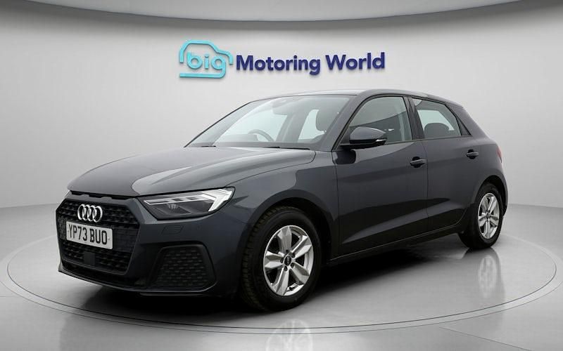 Second-hand Audi A1 Sportback 110 CP (80 kW) 2023 Gri Hatchback