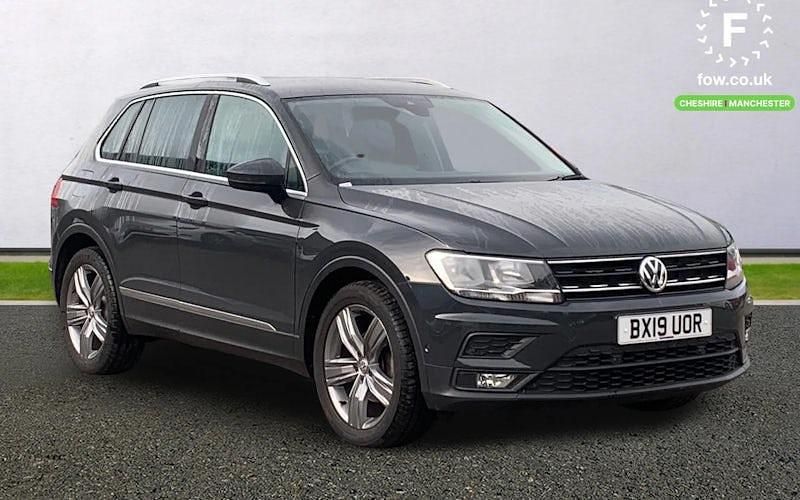 Usado VW Tiguan Match 150 HP (110 kW) 2019 Cinzento SUV