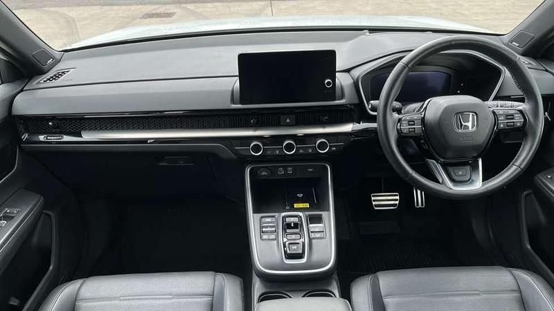 Used Honda CR-V Advance 184 HP (135 kW) 2025 White SUV