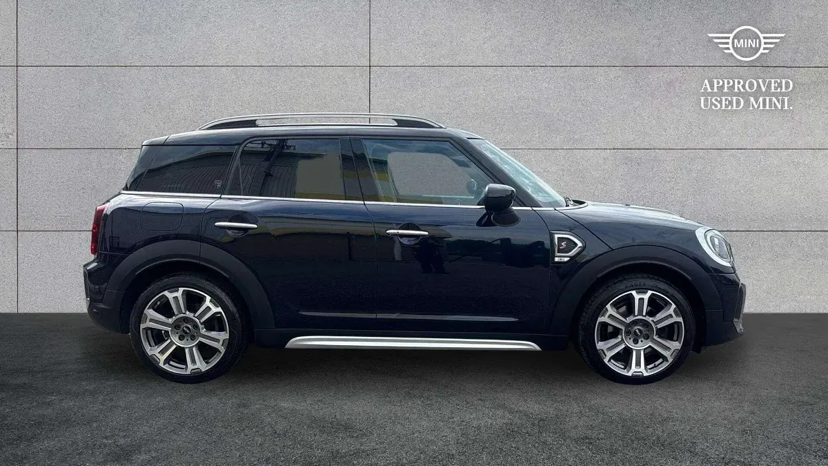 Used Mini Cooper S Countryman Exclusive 176 HP (129 kW) 2023 Black SUV