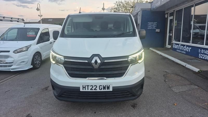 Used Renault Trafic Business 2022 White MPV