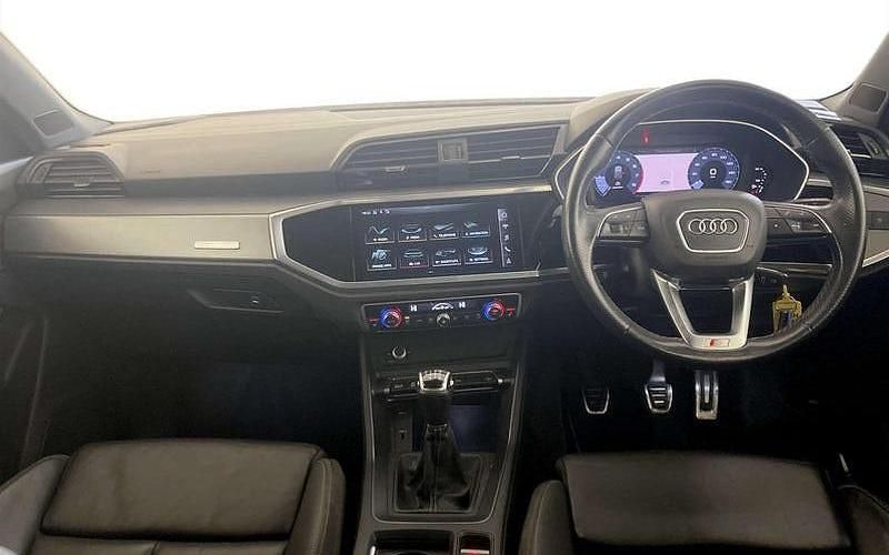 Used Audi Q3 S-Line 150 HP (110 kW) 2023 SUV