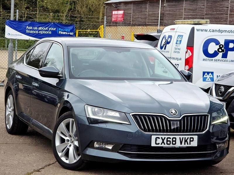 Used Skoda Superb SE L Executive 150 HP (110 kW) 2018 Grey Hatchback