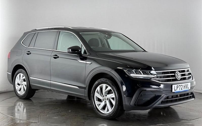 Used 2024 VW Tiguan Allspace Life SUV | £23,000 (Good price) - Image 1/3