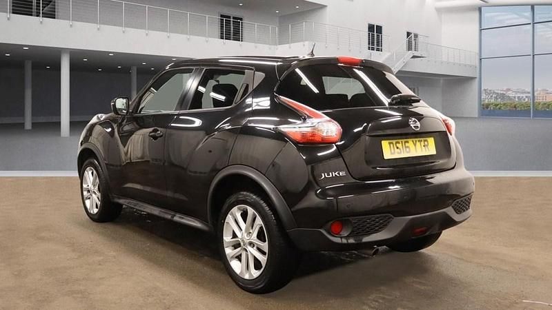 Used Nissan Juke N-Connecta 2016 Black pearl SUV