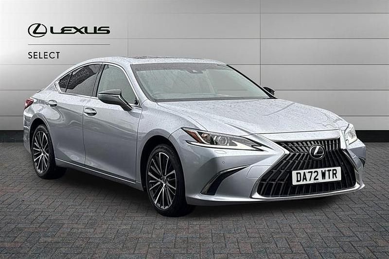 Used Lexus ES300H 218 HP (160 kW) 2022 Silver Sedan
