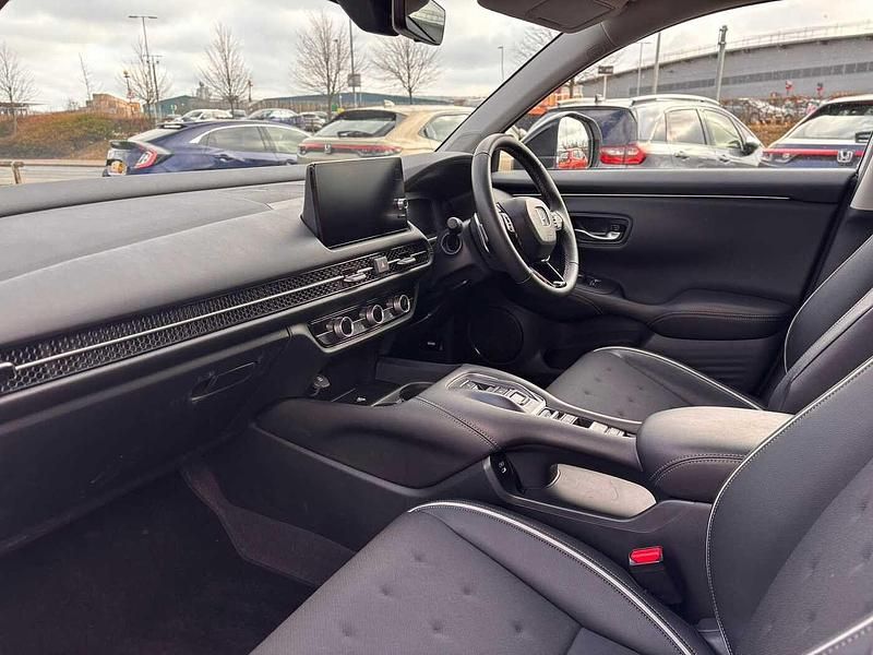 Used Honda ZR-V Sport 184 HP (135 kW) 2025 White SUV