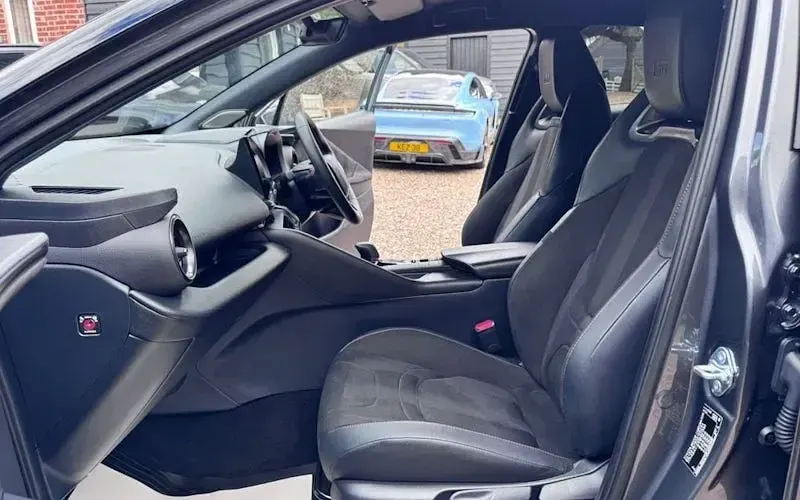 Used Toyota C-HR Sport 223 HP (164 kW) 2024 Grey SUV