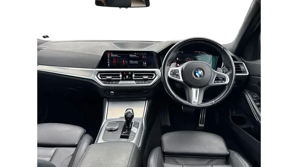 Used BMW 320 M Sport 181 HP (133 kW) 2021 Blue Estate