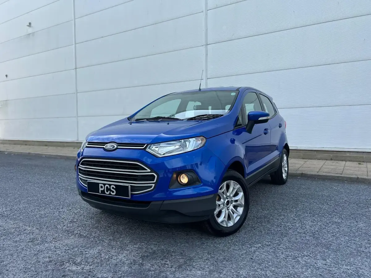 Used Ford Ecosport Zetec 112 HP (82 kW) 2015 Blue SUV