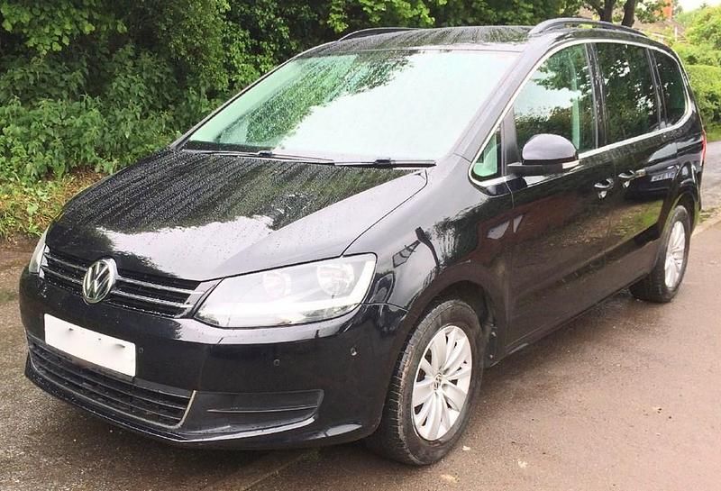 Used VW Sharan SE 140 HP (102 kW) 2011 Black MPV