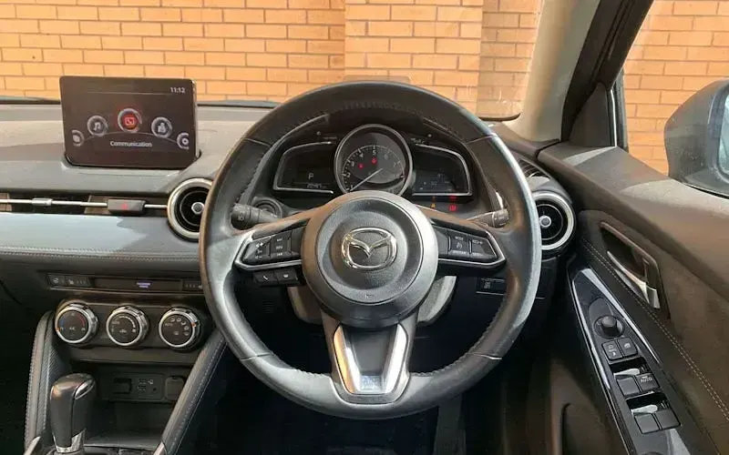 Used Mazda 2 Inclusive 90 HP (66 kW) 2023 Black Hatchback