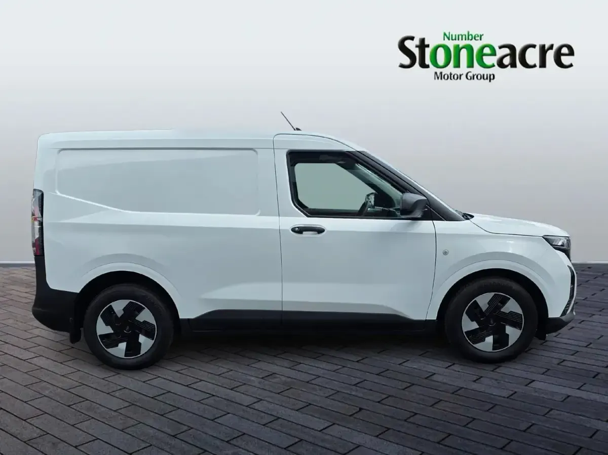 Ny Ford Transit Trend 100 kW (136 HK) 2025 Vit Van
