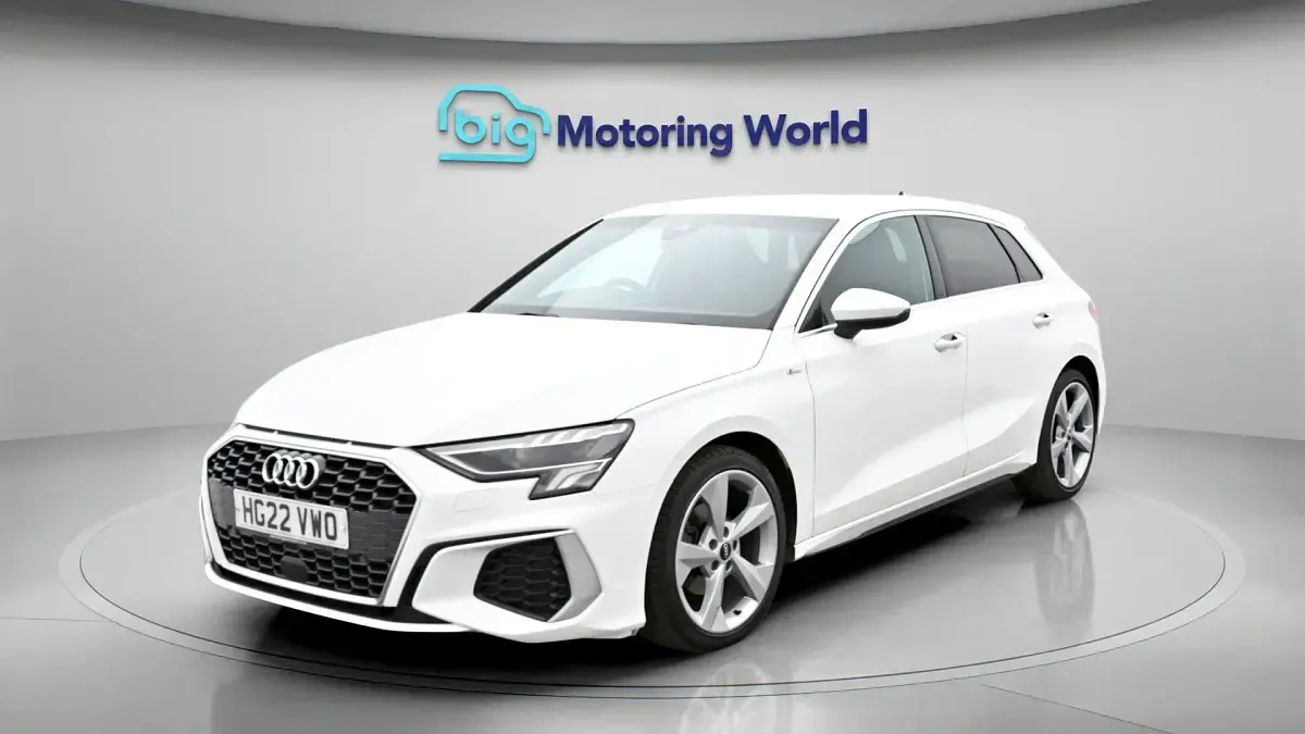 Used Audi A3 S-Line 109 HP (80 kW) 2022 White Sedan