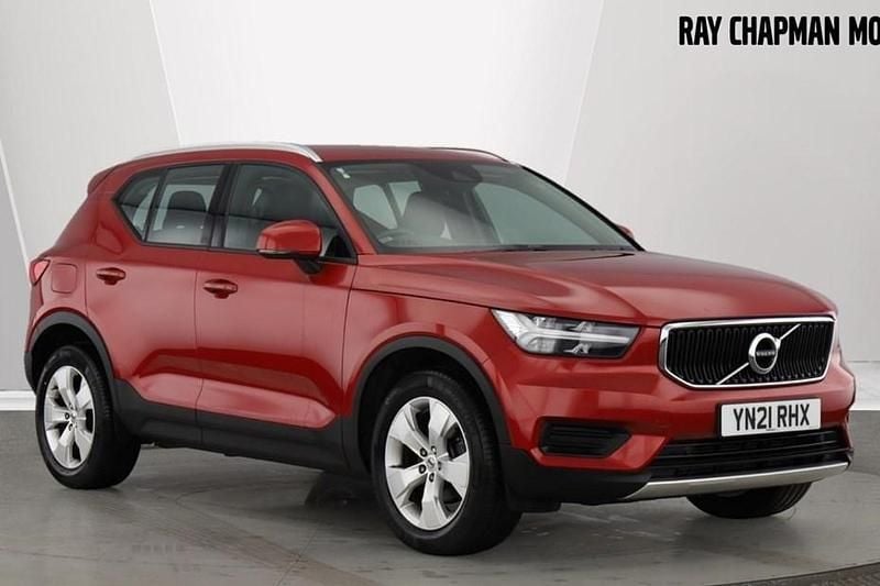 Red Used 2021 Volvo XC40 Momentum SUV | £19,500 (Good price) - Image 1/1
