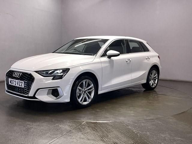 Used Audi A3 Sportback Sport 150 HP (110 kW) 2024 White Hatchback