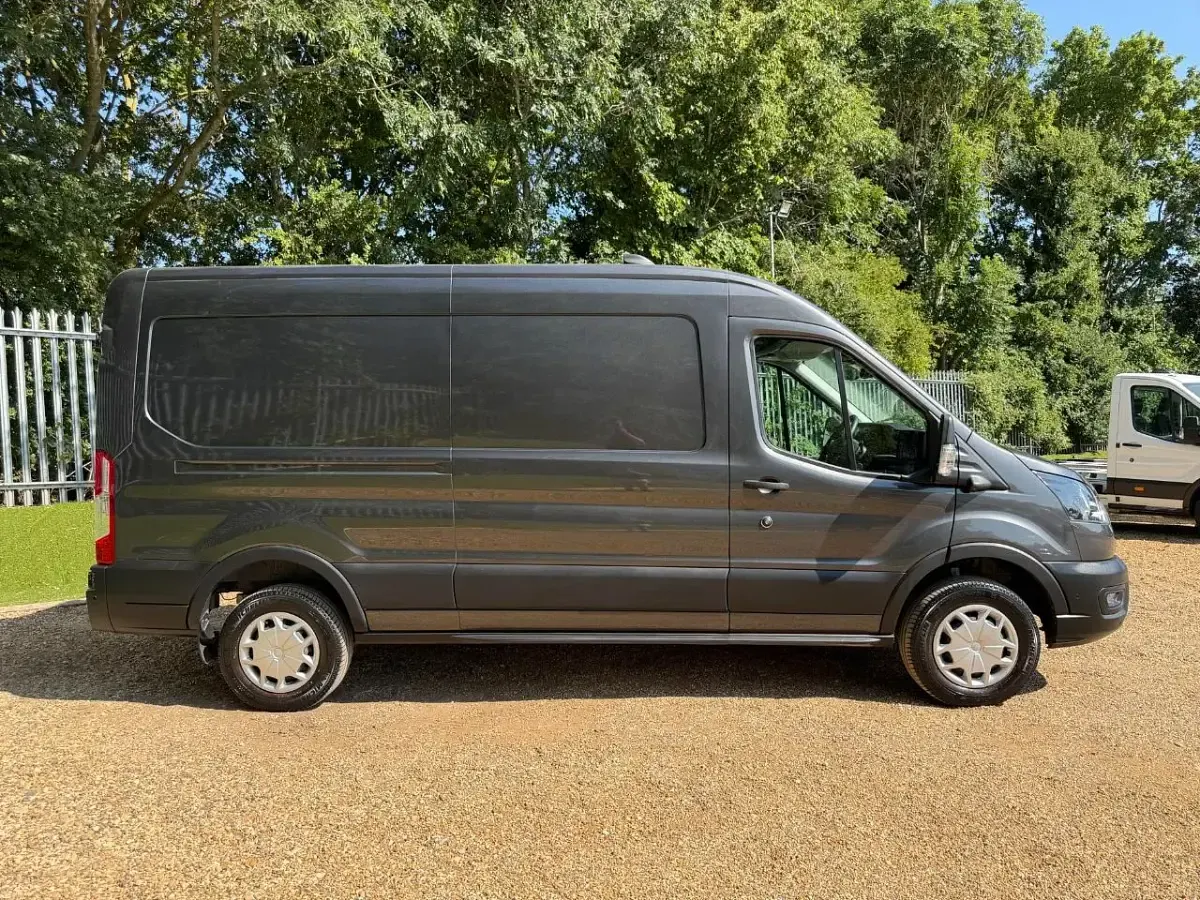 Used Ford Transit Trend 197 kW (269 HP) 2022 Grey Van