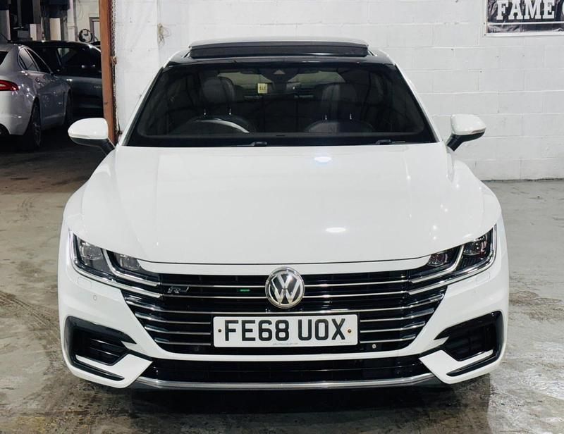 Used VW Arteon R-line 2018 White Hatchback