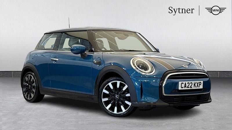 Used Mini Cooper Exclusive 134 HP (98 kW) 2022 Blue Hatchback
