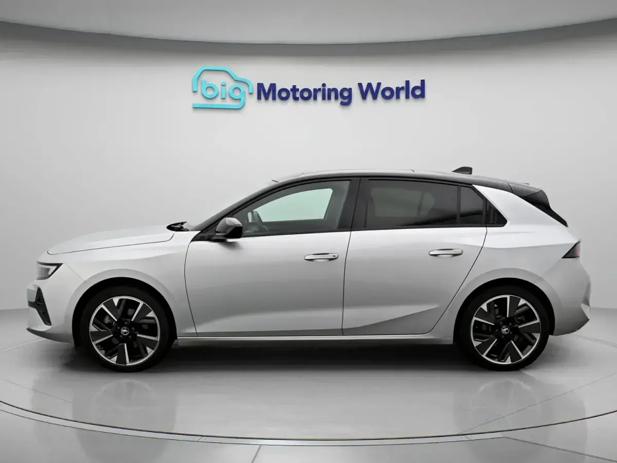 Used Vauxhall Astra Ultimate 113 kW (154 HP) 2024